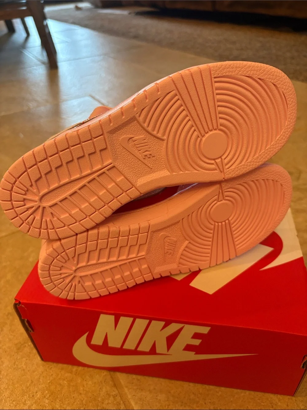 Nike Kids Pink and Red Low-Top Sneakers with White Swoosh
